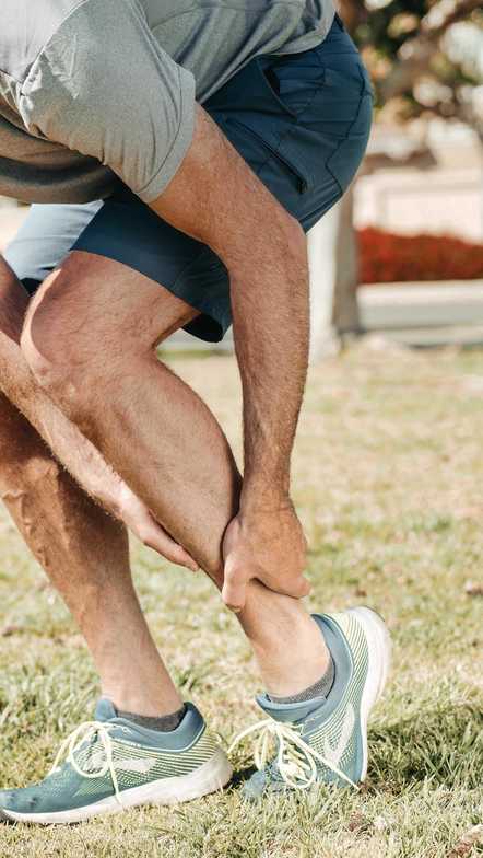 How chiropractic and soft tissue modalities can help your shin splints.